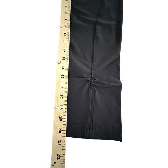 Lululemon Athletica Size 2 Capri Cropped Leggings Black Women's Split Hem #J13-3 - Picture 5 of 6